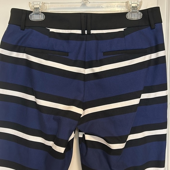 EXPRESS Editor Navy Black & White Stripe Career Pants Women’s Size 8 R - Picture 4 of 9